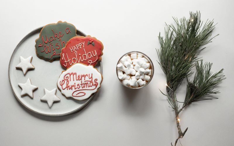 The History of Christmas Ornaments: Discovering the Origins of This Festive Tradition